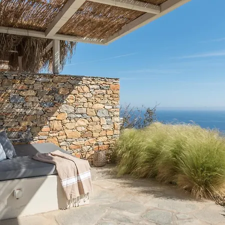 Verina Astra Pensión Artemonas