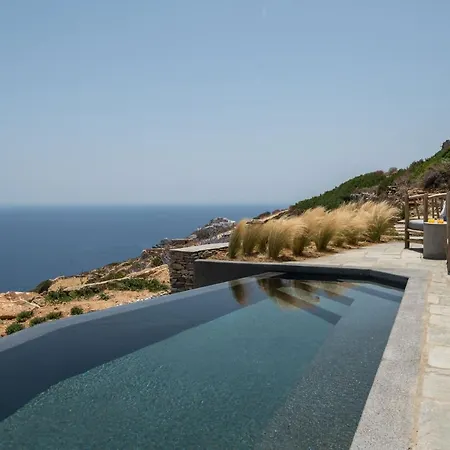 Verina Astra Pensión Artemonas