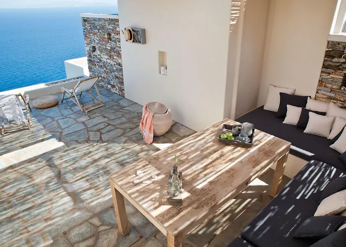 Verina Astra بيت ضيافة أرتيموناس