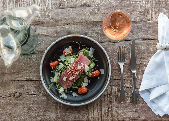 بيت ضيافة Verina Astra 4*